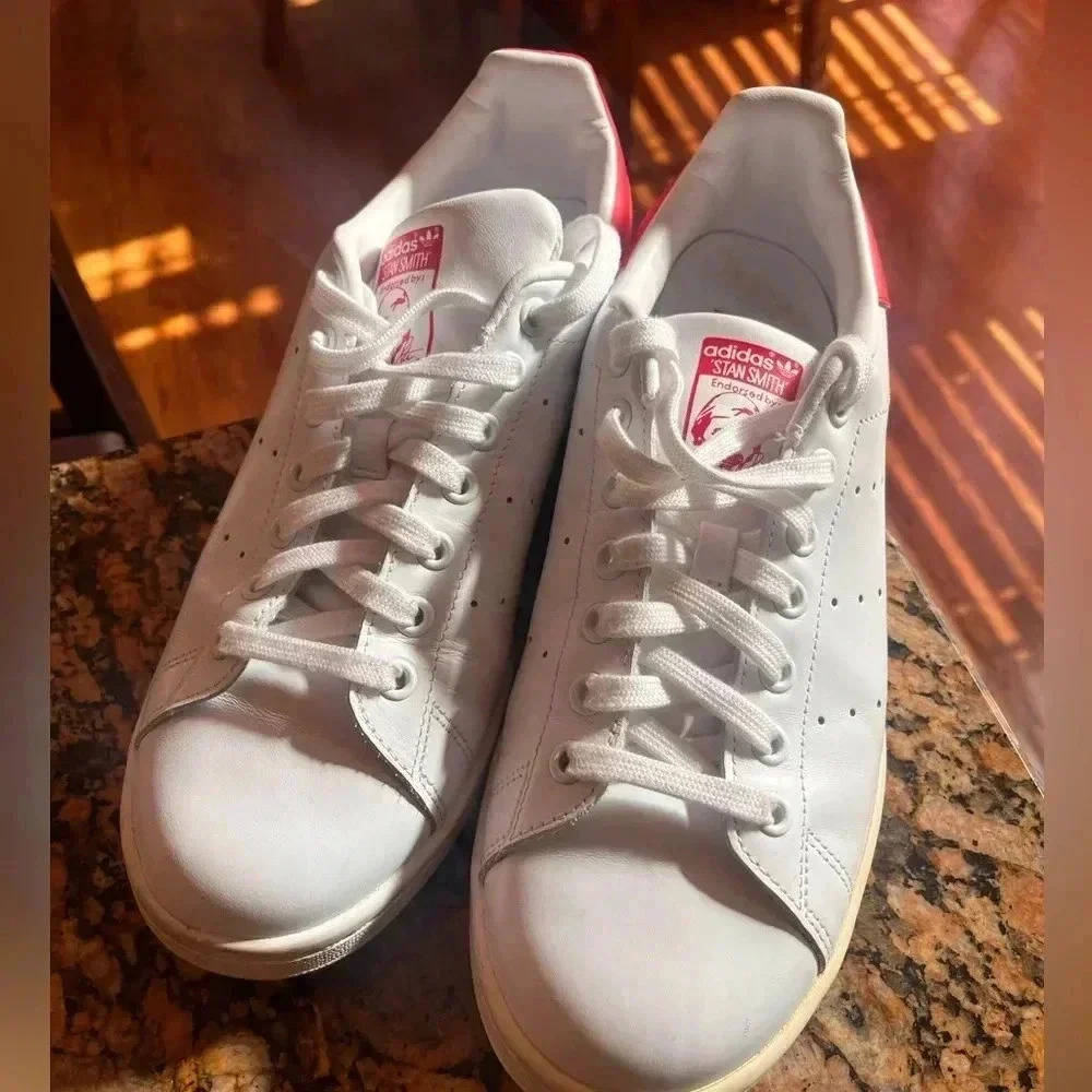 Mens Red Adidas Stan Smith - Picture 9 of 13
